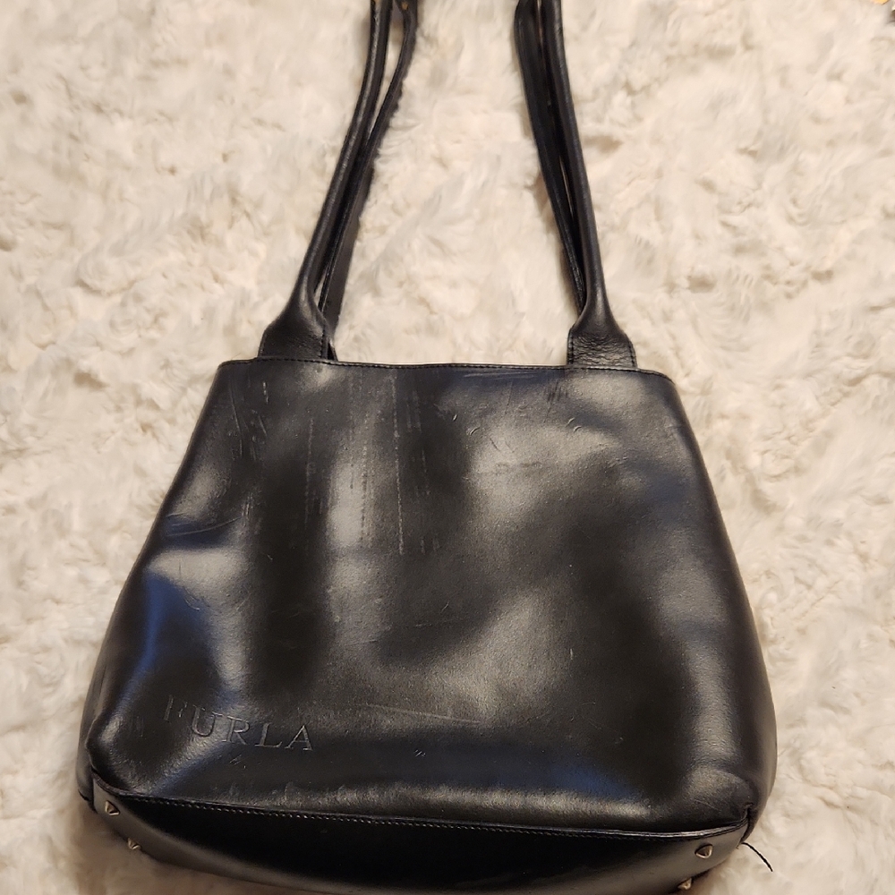 Furla Black Leather Shoulder Bag